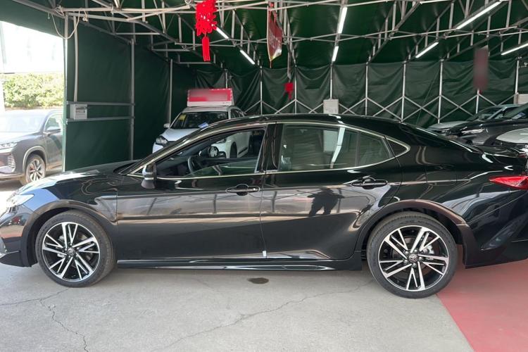 丰田 凯美瑞 2024款 2.0S 运动版车身外观6005