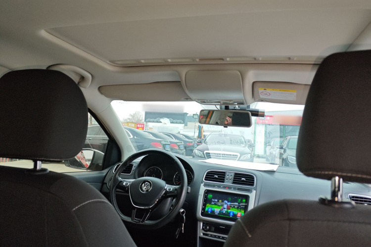 大众 2016款 1.6L Cross Polo 自动中控内饰22