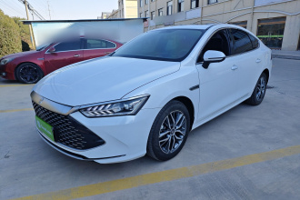 比亚迪 秦PLUS 2023款 冠军版 DM-i 55KM超越型