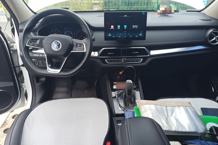 比亚迪 宋 2020款 经典版 1.5T 自动精英型中控内饰7002