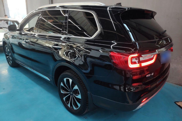 红旗HS7 2022款 2.0T DCT两驱智联旗享版 五座车身外观4