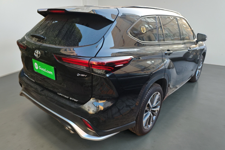 丰田 皇冠陆放 2024款 2.5L HEV四驱旗舰版车身外观7
