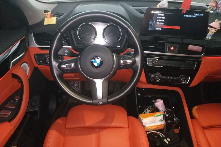 宝马X2 2021款 sDrive25i M运动套装中控内饰13