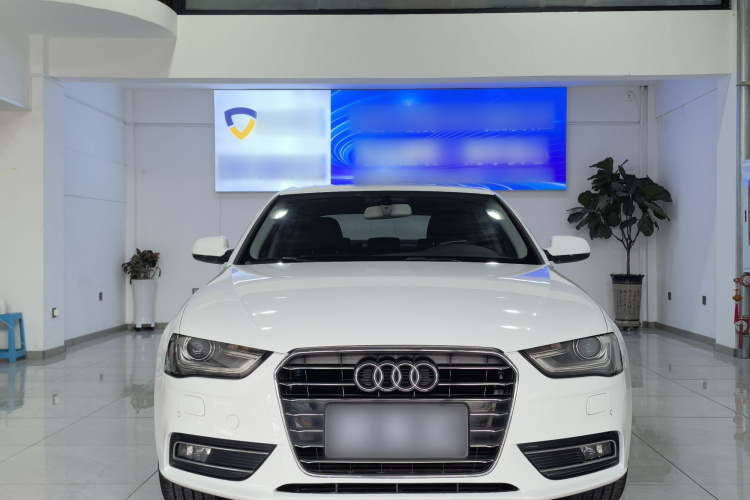 奥迪A4L 2015款 35 TFSI 自动舒适型车身外观6001