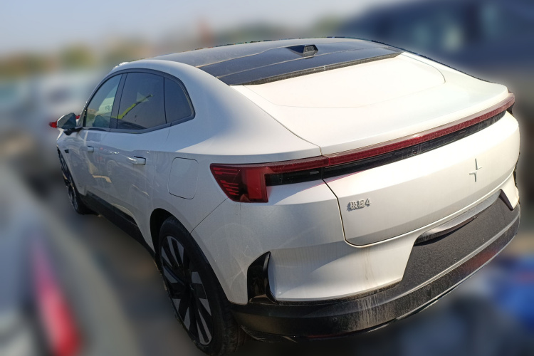 Polestar极星 Polestar 4 2024款 双电机长续航PLUS  双星互联版车身外观5