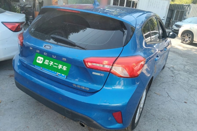 福特 福克斯 2019款 两厢 EcoBoost 180 自动锋潮型车身外观7