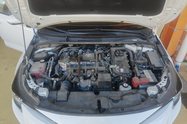 丰田 雷凌 2022款 双擎 1.8H E-CVT领先版局部细节24