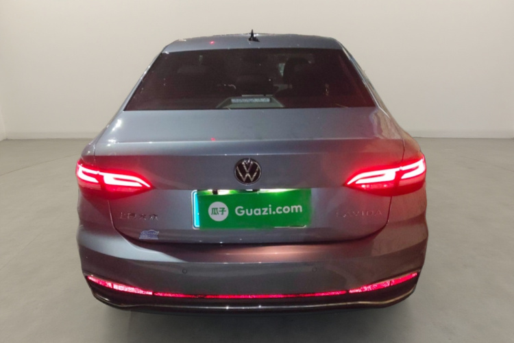 大众 朗逸 2023款 1.5L 自动五百万版车身外观6