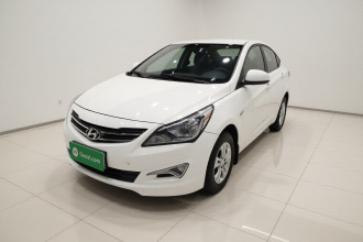 现代 瑞纳 2016款 1.4L 手动智能型GLS