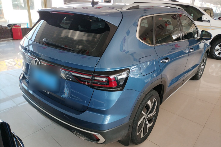 大众 途岳 2023款 300TSI 两驱满月版车身外观7