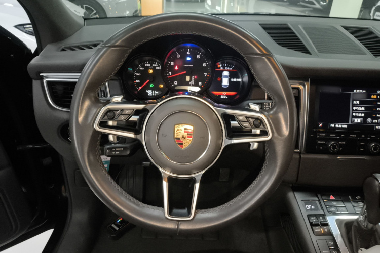 保时捷 2016款 Macan 2.0T中控内饰13