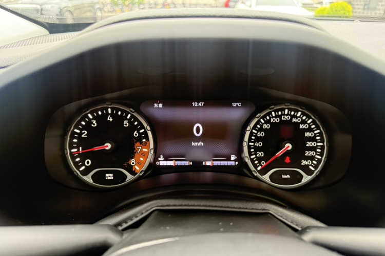 Jeep 自由侠 2016款 1.4T 自动劲能版+局部细节14