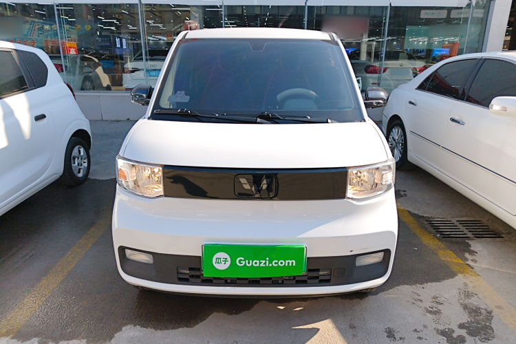 五菱汽车 宏光MINIEV 2022款 自在款 磷酸铁锂车身外观2