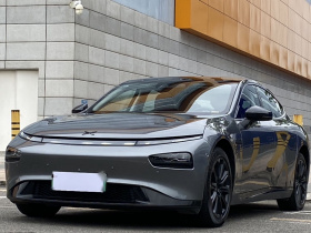 小鹏P7 2020款 670E