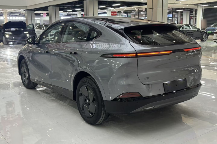 小鹏G6 2025款 625 长续航 Max 科技版车身外观6003