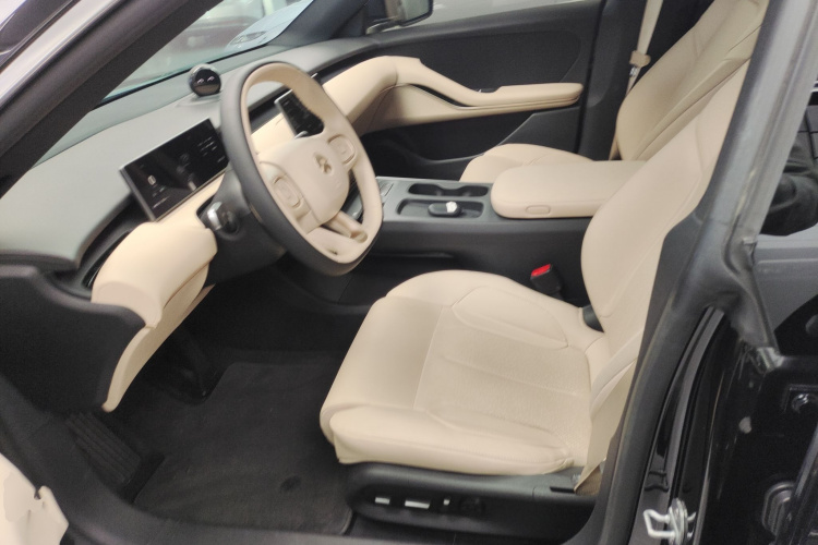 蔚来ET5T 2024款 100kWh Touring中控内饰19