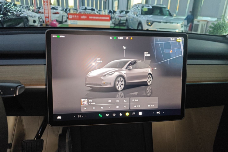 特斯拉 Model Y 2022款 后轮驱动版局部细节16