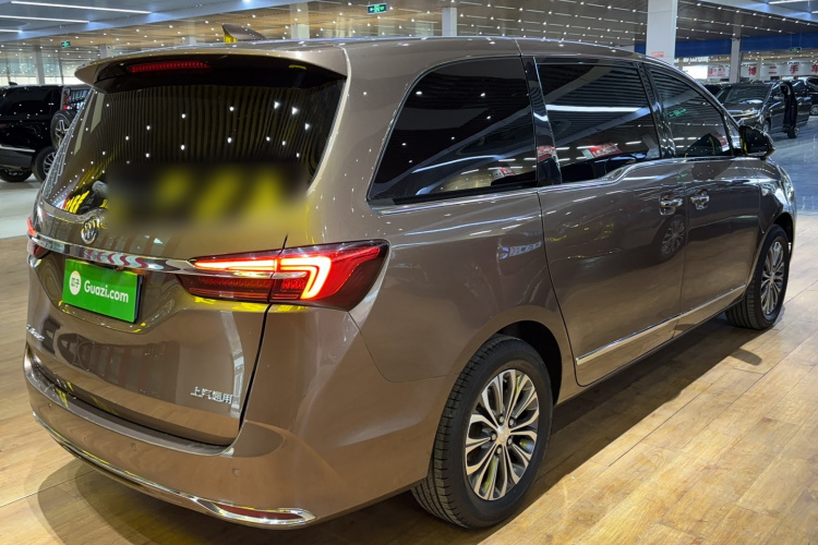 别克GL8 2020款 陆上公务舱 652T 豪华型车身外观6006