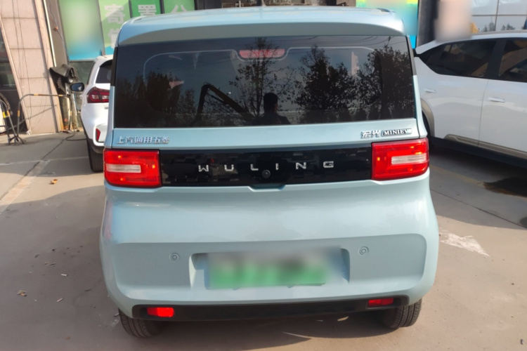 五菱汽车 宏光MINIEV 2020款 悦享款 磷酸铁锂车身外观6