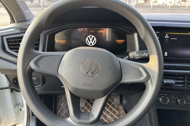 大众 朗逸 2023款 新锐 1.5L 手动新逸版中控内饰7002