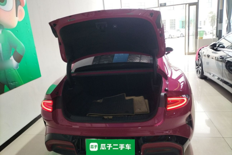 小米汽车 小米SU7 2024款 四驱超长续航高阶智驾Max版机舱底盘23