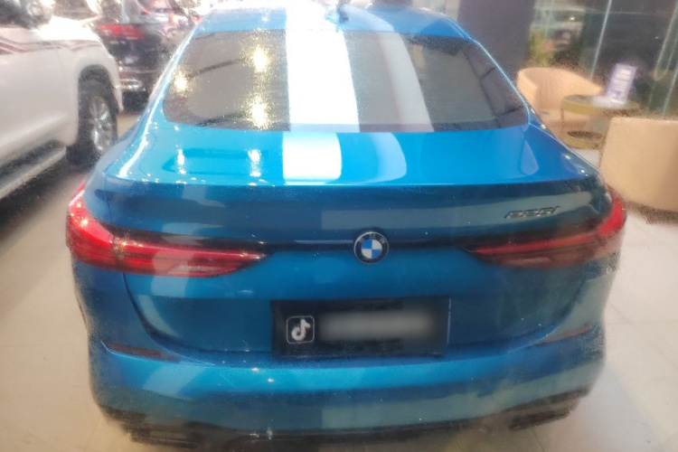 宝马2系(进口) 2021款 225i 四门轿跑车 M运动套装车身外观6