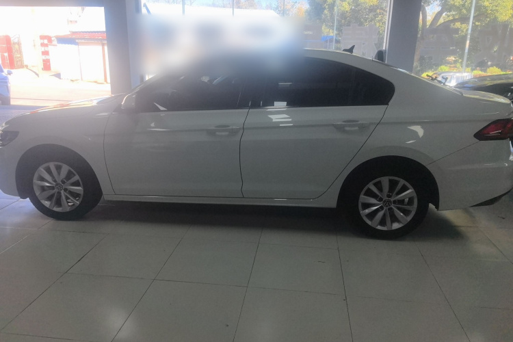 大众 宝来 2021款 1.5L 自动精英智联版车身外观4