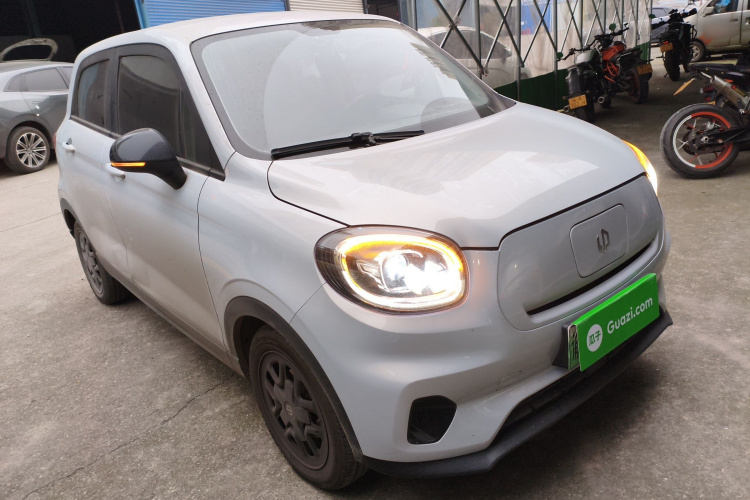 零跑汽车 零跑T03 2023款 310轻享版车身外观3