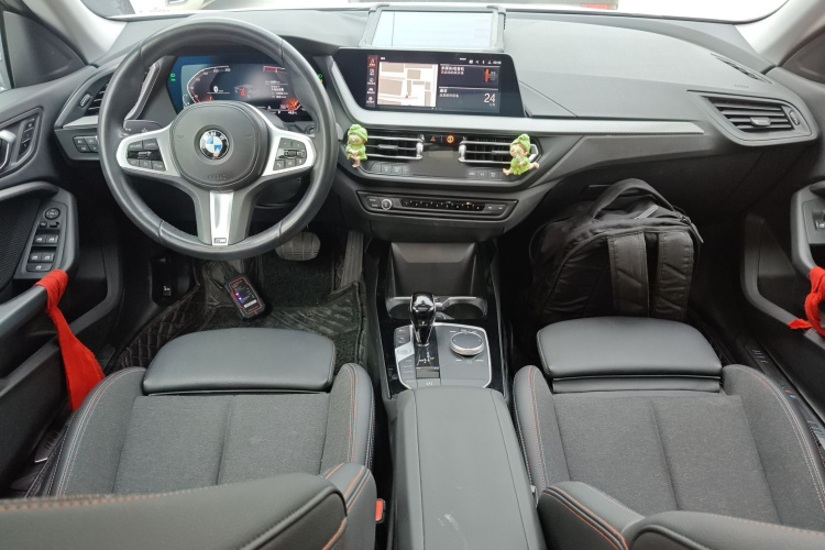 宝马2系(进口) 2021款 225i 四门轿跑车 M运动套装中控内饰12