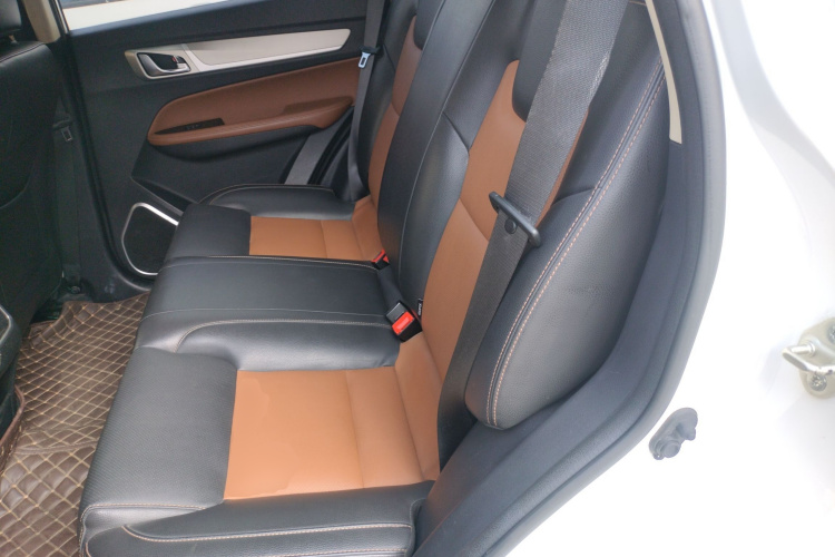 吉利汽车 远景X6 2018款 1.4T CVT 4G互联豪华型中控内饰21