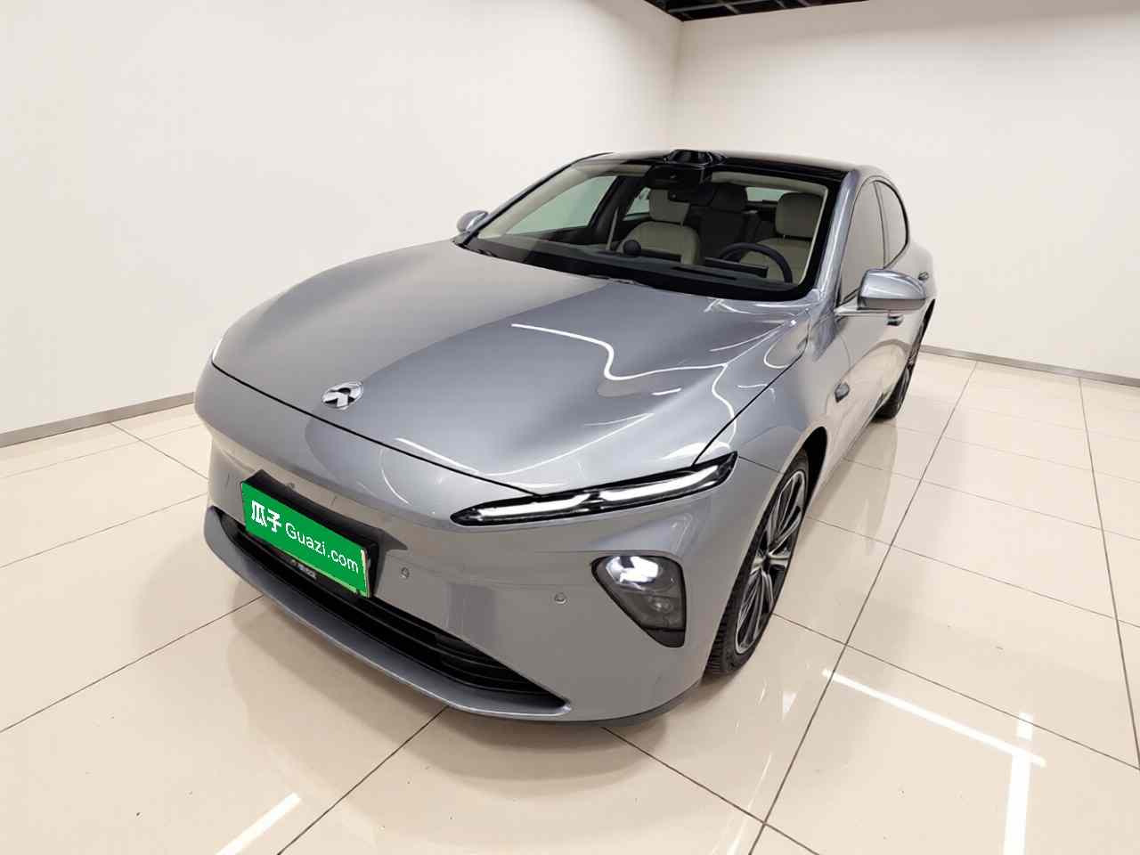 蔚来ET7 2024款 75kWh 行政签名版(2)