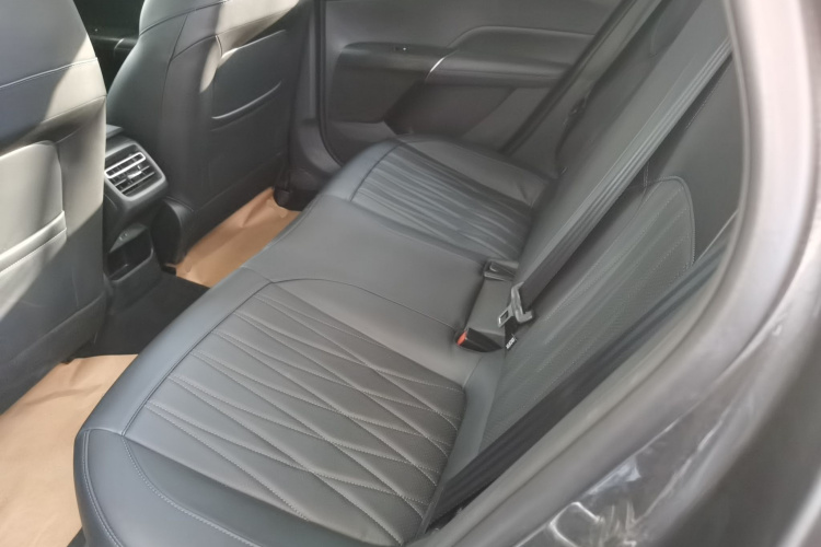 长安 逸动 2024款 1.5T GDI自动 旗舰型中控内饰21