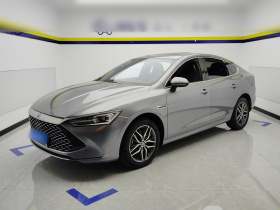 比亚迪 秦PLUS 2021款 DM-i 120KM 尊贵型