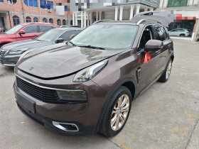 领克01 2017款 2.0T 两驱型Pro版