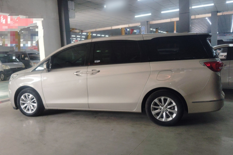 别克GL8 2018款 ES 28T 尊享型 国VI车身外观4