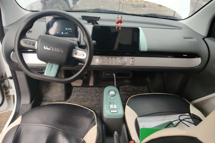 长安启源 长安Lumin 2024款 205km 橙风版中控内饰12