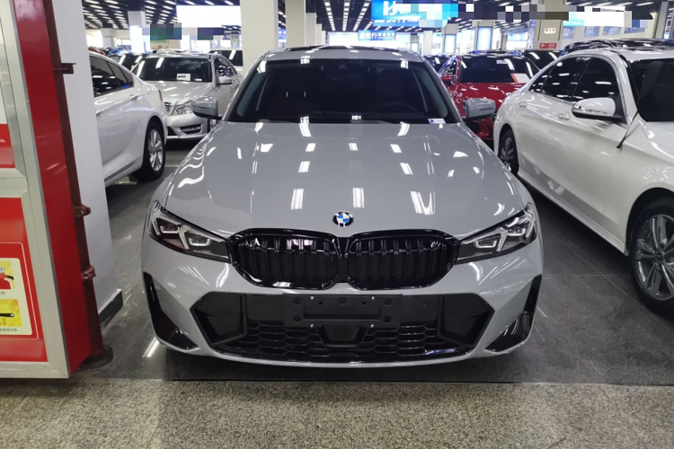 宝马3系 2025款 325Li M运动套装车身外观6001