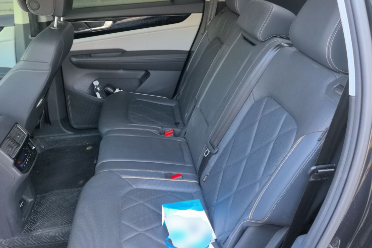 大众 途昂 2022款 530 V6 四驱尊崇旗舰版中控内饰21