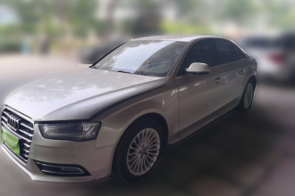 奥迪A4L 2016款 35 TFSI 典藏版 自动标准型