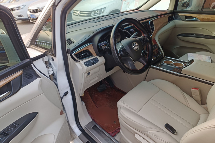 别克GL8 2018款 ES 28T 舒适型 国VI中控内饰20