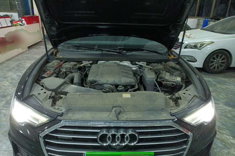 奥迪A6L 2022款 45 TFSI quattro 臻选动感型局部细节24