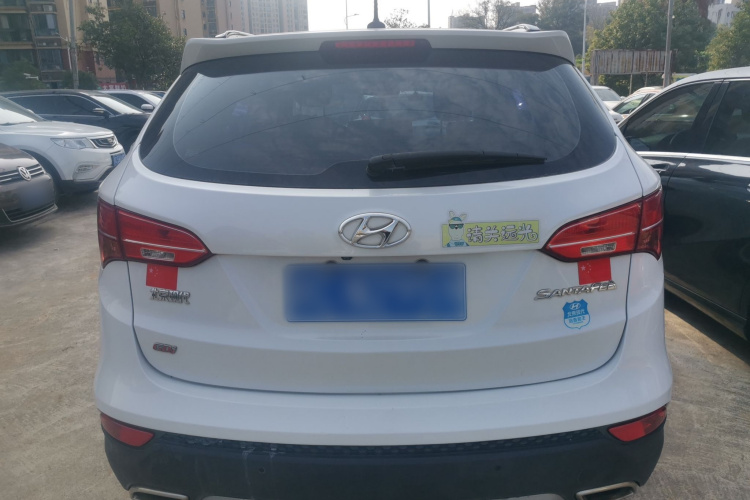 现代 胜达 2015款 2.4L 自动两驱智能型 5座车身外观6
