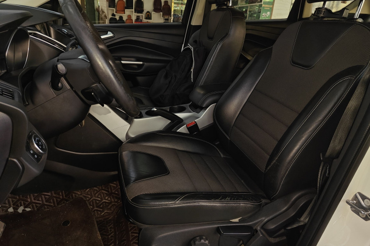 福特 翼虎 2015款 1.5L GTDi 两驱风尚型中控内饰19