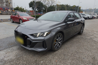 广汽传祺 影豹 2021款 270T DCT J15版