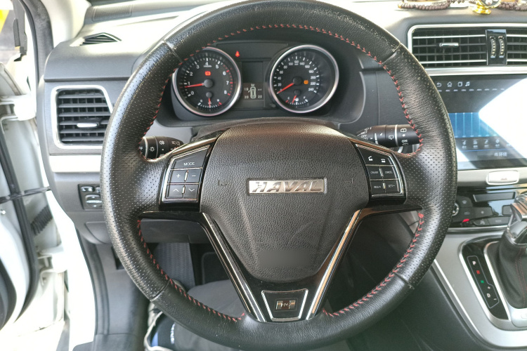 哈弗H6 2015款 运动版 1.5T 自动两驱豪华型中控内饰13