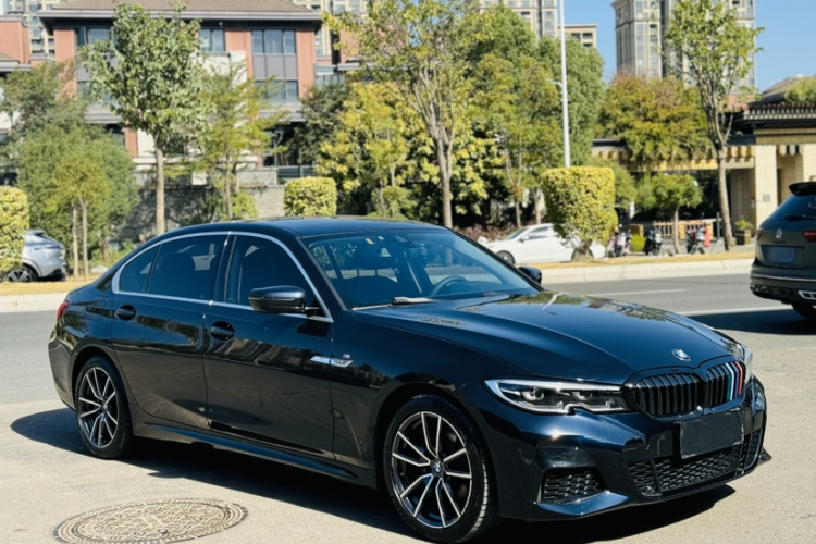 宝马3系 2021款 325Li M运动套装车身外观6009