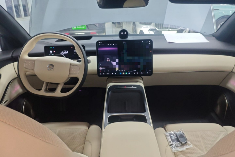 蔚来ET5 2025款 75kWh中控内饰12