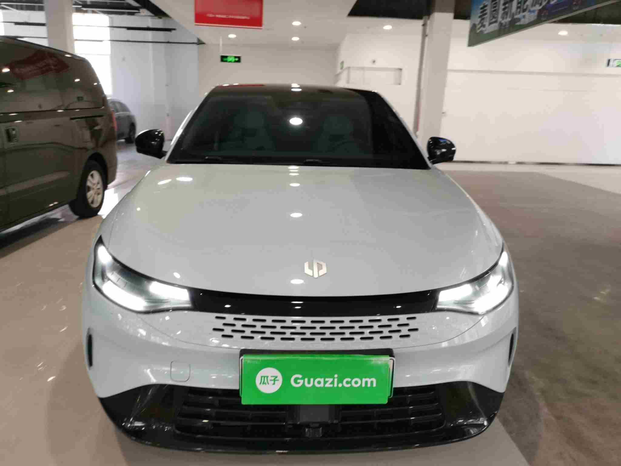郑州二手零跑C01 2023年款，花小钱办大事的商务利器？