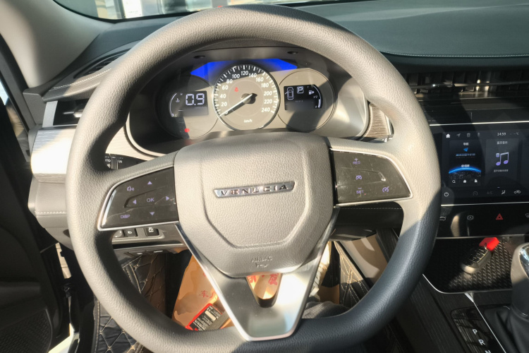 启辰D60 2023款 PLUS 1.6L XL CVT悦领版中控内饰13