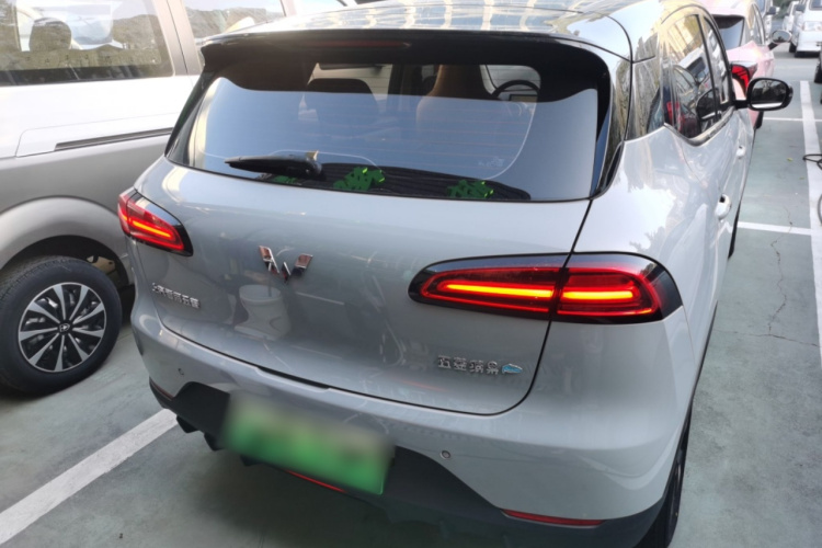 五菱汽车 五菱缤果PLUS 2024款 510km 旗舰版 四座版车身外观6